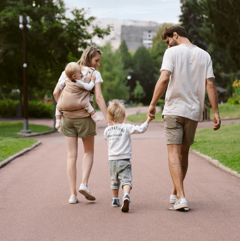 Babymoov - Moov & Boost Sistem de purtare transformabil in Booster, creat in colaborare cu medici kinetoterapeuti, Bej - Image 4