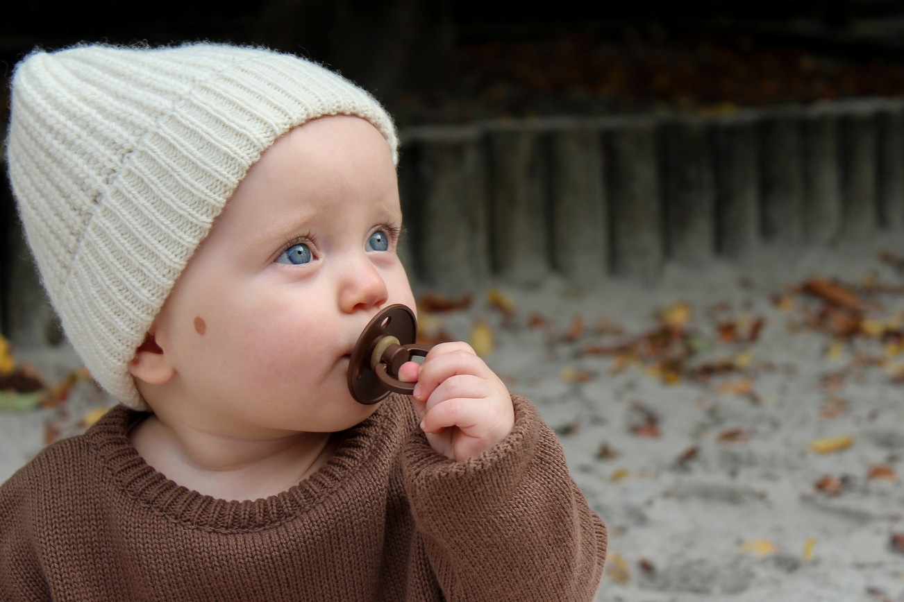 BIBS - Set 2 suzete Colour Latex, tetina rotunda, 6 luni +-Sand/Iron - Image 3