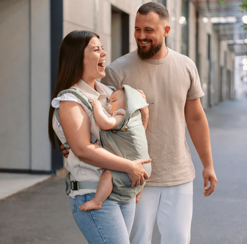 Babymoov - Moov & Boost Sistem de purtare transformabil in Booster, creat in colaborare cu medici kinetoterapeuti, Verde salvie - Image 2